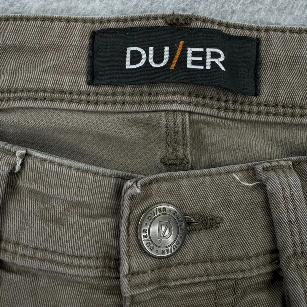 DU/ER Pants Mens 30x33 Brown Live Lite Slim Stretch No Sweat Performance Fabric